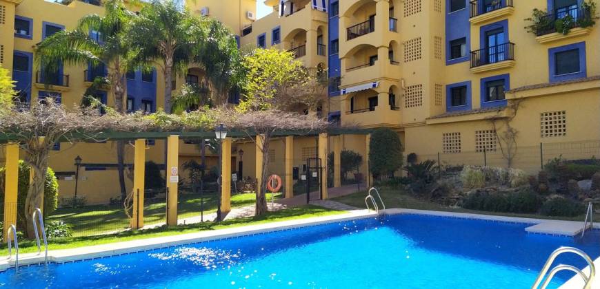 Penthouse in Nueva Alcántara area close to the beach