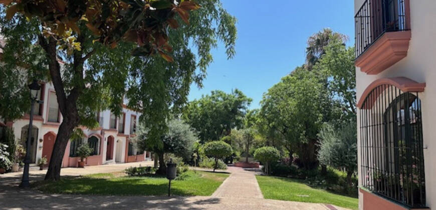 Magnifica casa adosada ubicada en Cancelada