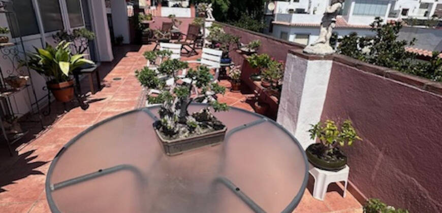 Magnifica casa adosada ubicada en Cancelada