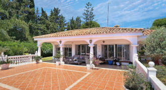 Villa en El Paraíso Bajo