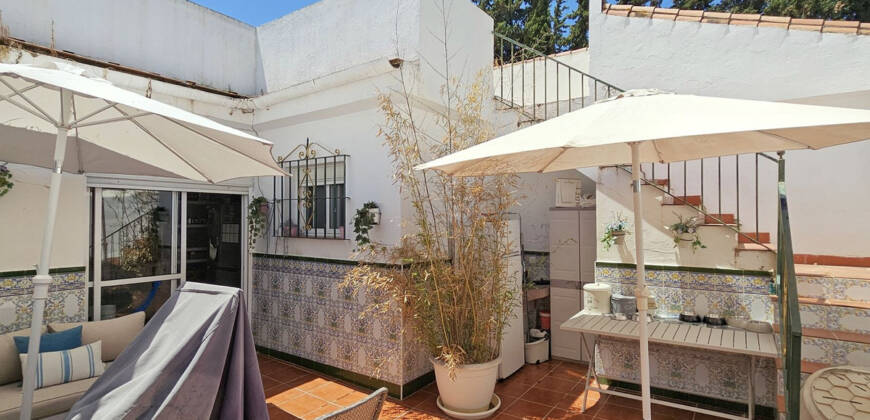 Villa en El Paraíso Bajo