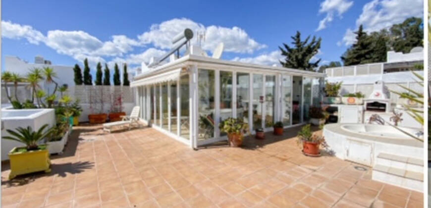 Magnífico y espacioso ático en la Milla de Oro de Marbella