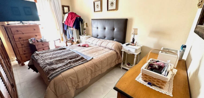 Fantástica villa independiente con negocio de restauración
