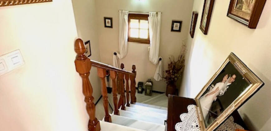 Fantástica villa independiente con negocio de restauración