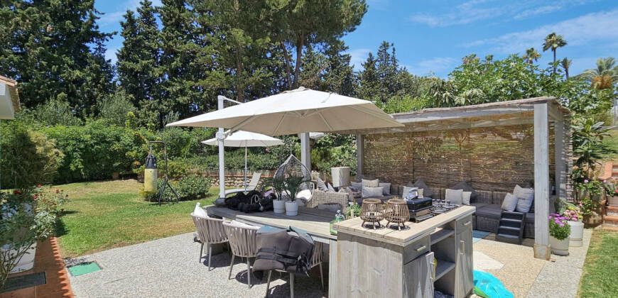 Villa en El Paraíso Bajo