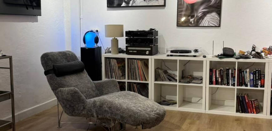 Townhouse in the Atalaya area