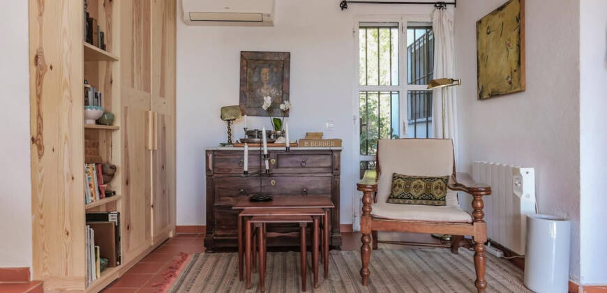 Spectacular villa in New Golden Mile